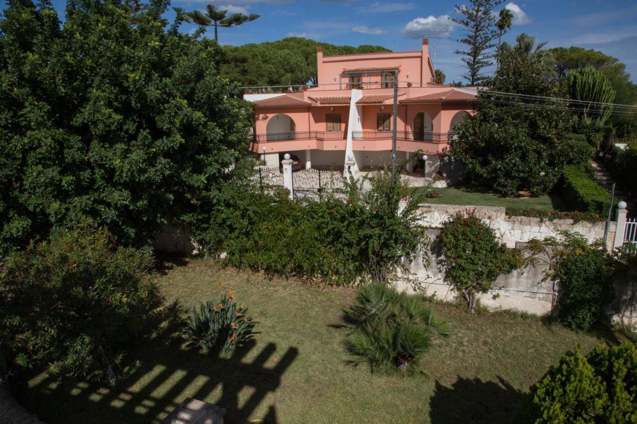 Villa Vega Fontane Bianche Exterior foto